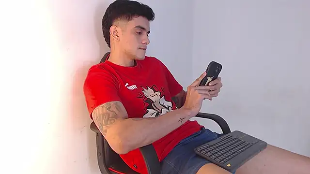 adam levis17 online show from 10-27-25, 07:12