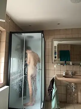 Snapshot of xy_monkeyBigCock chatting on 09-27-25, 09:25 xy monkeyBigCock online show from 09-27-25, 09:25