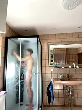 Snapshot of xy_monkeyBigCock chatting on 10-28-25, 11:25 xy monkeyBigCock online show from 10-28-25, 11:25