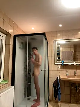 Snapshot of xy_monkeyBigCock chatting on 11-13-25, 11:36 xy monkeyBigCock online show from 11-13-25, 11:36