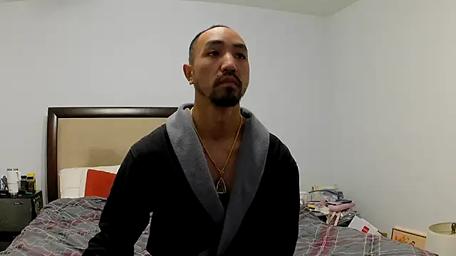 Snapshot of mister_jimmy chatting on 05-06-26, 01:49 mister jimmy online show from 05-06-26, 01:49
