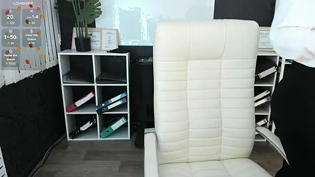 Snapshot of meow_mellie chatting on 10-16-25, 01:39 meow mellie online show from 10-16-25, 01:39
