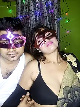 Snapshot of Exotic_couple_38 chatting on 11-01-25, 06:54 Exotic couple 38 online show from 11-01-25, 06:54