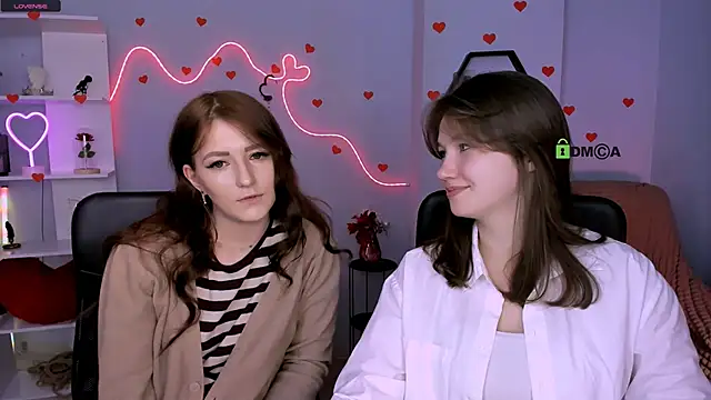 Snapshot of helli_belli chatting on 03-21-26, 08:45 helli belli online show from 03-21-26, 08:45