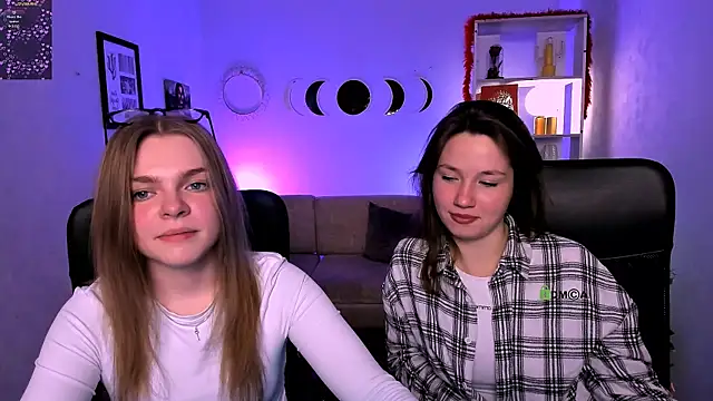 Snapshot of helli_belli chatting on 04-15-26, 07:58 helli belli online show from 04-15-26, 07:58