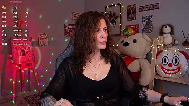 OliviaMcClean online show from 05-28-26, 09:28