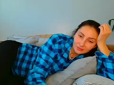 Snapshot of Irina9793 chatting on 05-04-26, 10:22 Irina9793 online show from 05-04-26, 10:22