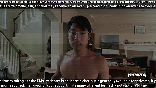 Snapshot of yetieater chatting on 12-31-24, 10:34 yetieater online show from 12-31-24, 10:34