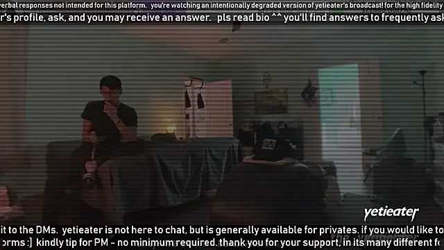 Snapshot of yetieater chatting on 01-02-25, 06:12 yetieater online show from 01-02-25, 06:12