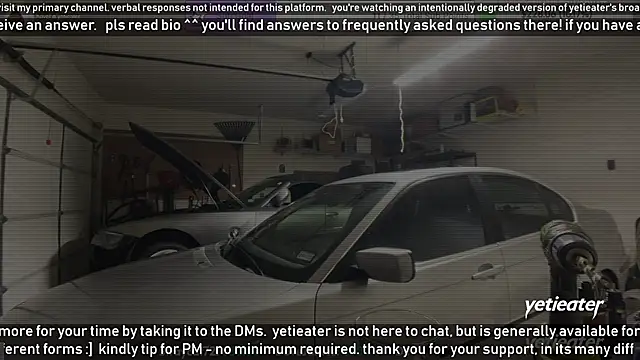 Snapshot of yetieater chatting on 01-07-25, 10:19 yetieater online show from 01-07-25, 10:19