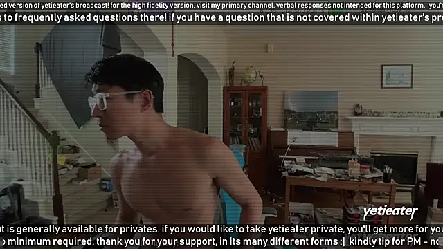 Snapshot of yetieater chatting on 02-05-25, 07:53 yetieater online show from 02-05-25, 07:53