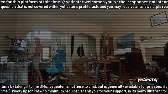 Snapshot of yetieater chatting on 06-19-26, 04:55 yetieater online show from 06-19-26, 04:55