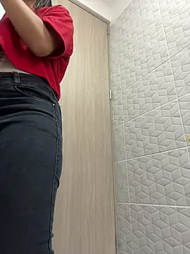 ElectraRhodes1 online show from 02-01-26, 05:00