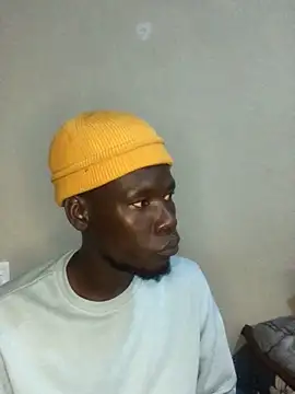 menzix96 online show from 10-09-25, 04:38