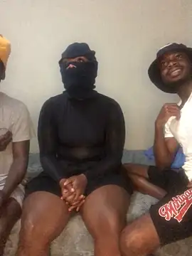 menzix96 online show from 10-11-25, 07:34