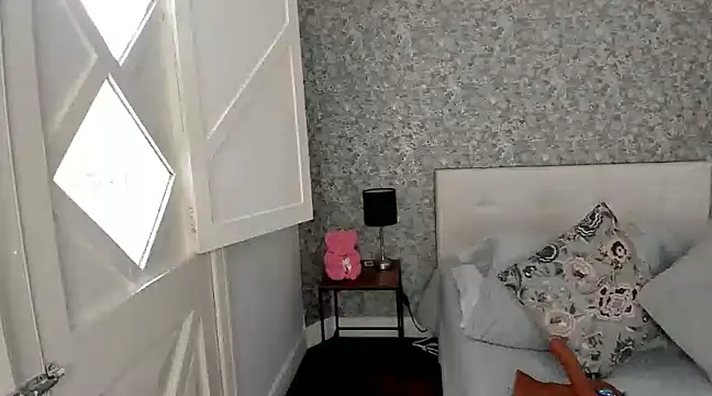 Snapshot of Brendalamar chatting on 03-18-25, 08:26 Brendalamar online show from 03-18-25, 08:26