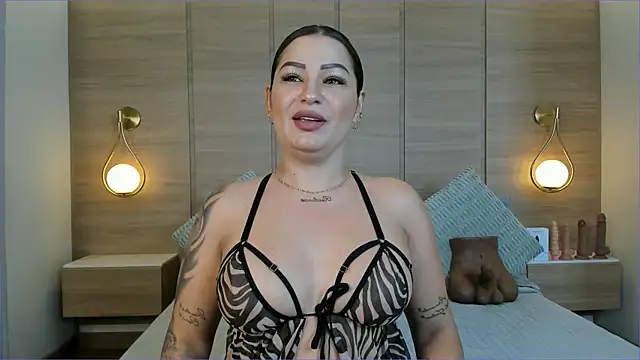 Snapshot of Brendalamar chatting on 10-27-25, 08:02 Brendalamar online show from 10-27-25, 08:02