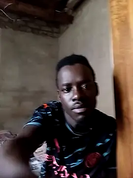 Snapshot of karabokau21 chatting on 11-08-25, 09:42 karabokau21 online show from 11-08-25, 09:42