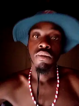 Snapshot of karabokau21 chatting on 12-20-25, 10:11 karabokau21 online show from 12-20-25, 10:11