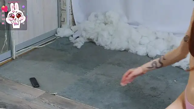 Lusy PickMe online show from 11-15-25, 06:33