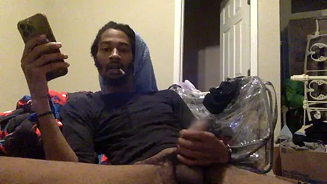 Snapshot of datlongone chatting on 11-03-25, 06:14 datlongone online show from 11-03-25, 06:14