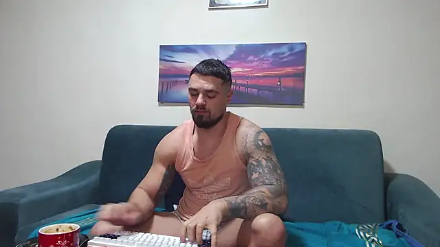 Tiberius hunk online show from 01-07-26, 05:54