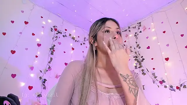 elizabeth jiing online show from 03-08-25, 09:18