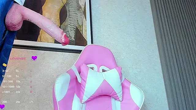 Snapshot of im_hanna1 chatting on 02-21-26, 01:34 im hanna1 online show from 02-21-26, 01:34