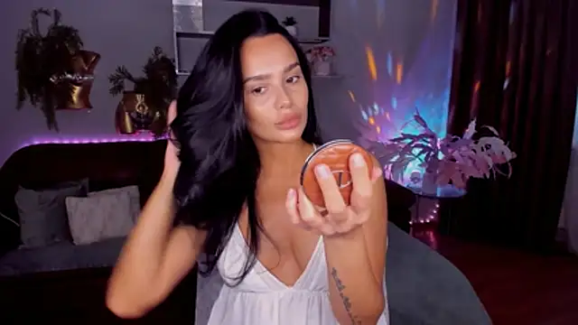 DanaSincere online show from 05-22-26, 03:57