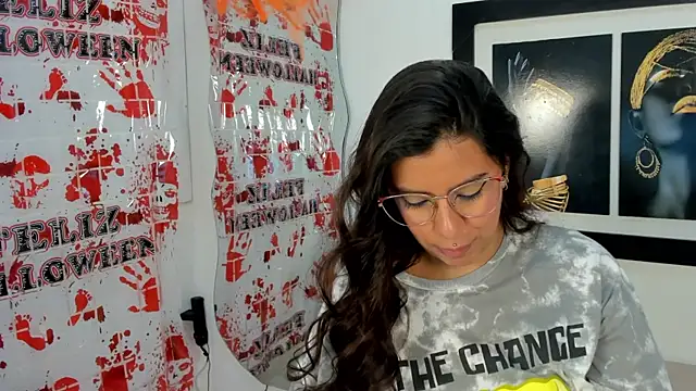 emilyy cooperr online show from 10-23-25, 12:04