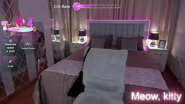 EvaGoddes online show from 10-21-25, 07:09