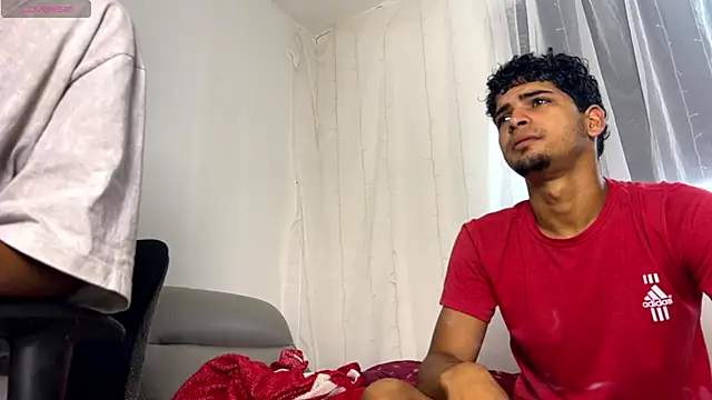 Miguel bigcock online show from 12-17-25, 03:51