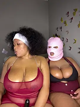 CuteSexyBoobz online show from 04-15-26, 11:27