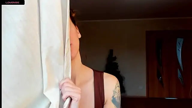 Snapshot of desired_zzoya chatting on 12-16-25, 06:51 desired zzoya online show from 12-16-25, 06:51