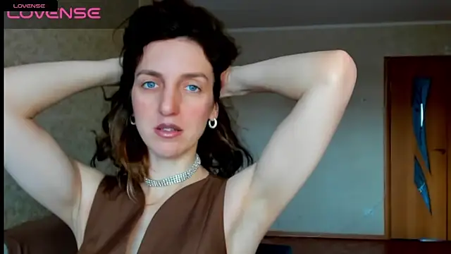 desired zzoya online show from 02-20-26, 04:09