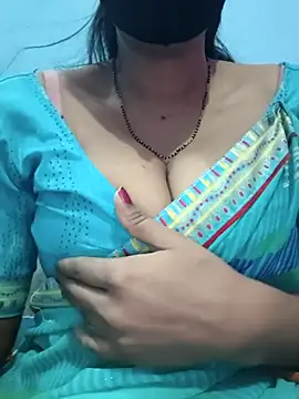 Snapshot of Sexyradha_ chatting on 02-12-26, 07:25 Sexyradha online show from 02-12-26, 07:25