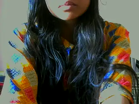 Snapshot of mayra89 chatting on 03-28-26, 03:39 mayra89 online show from 03-28-26, 03:39