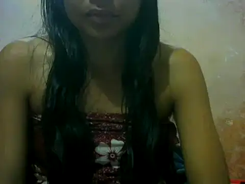 Snapshot of mayra89 chatting on 03-30-26, 04:52 mayra89 online show from 03-30-26, 04:52