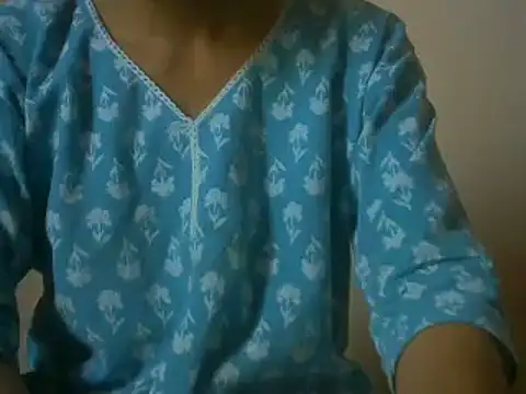 Snapshot of mayra89 chatting on 06-13-26, 02:42 mayra89 online show from 06-13-26, 02:42