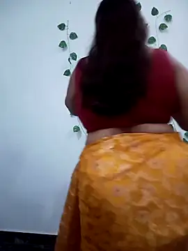 Snapshot of Neha-Bhabhi-Rasily chatting on 09-11-25, 03:23 Neha-Bhabhi-Rasily online show from 09-11-25, 03:23
