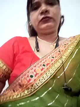 Snapshot of Neha-Bhabhi-Rasily chatting on 09-22-25, 05:59 Neha-Bhabhi-Rasily online show from 09-22-25, 05:59