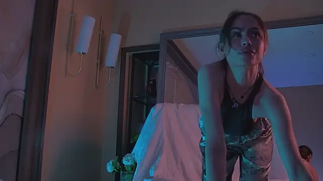 Amanda River online show from 11-22-25, 08:30