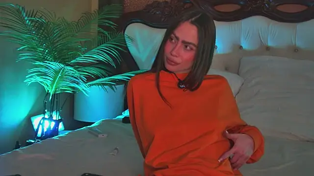 Amanda River online show from 03-11-26, 07:42