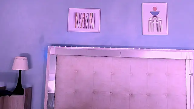 Emily Castillo 1 online show from 09-30-25, 04:39