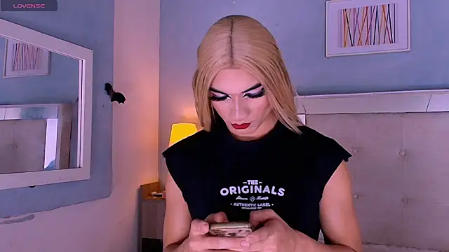 Emily Castillo 1 online show from 11-29-25, 04:48