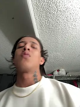 jorgeluis20309 online show from 02-08-26, 06:17