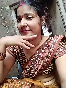 Snapshot of Maidangirl chatting on 09-21-25, 04:36 Maidangirl online show from 09-21-25, 04:36
