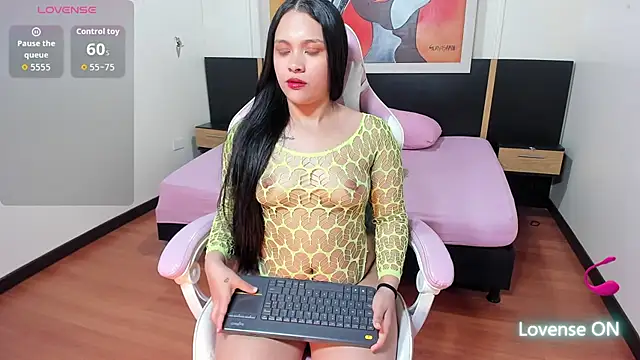 i am karoll online show from 11-29-25, 07:06