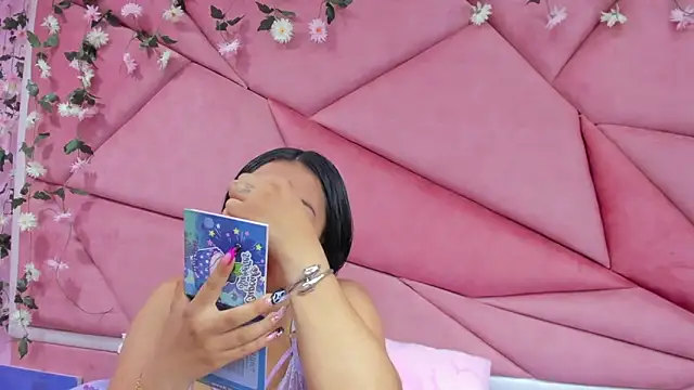  Violeta 18 online show from 10-11-25, 03:17