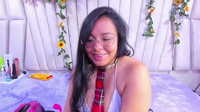  Violeta 18 online show from 10-30-25, 02:35